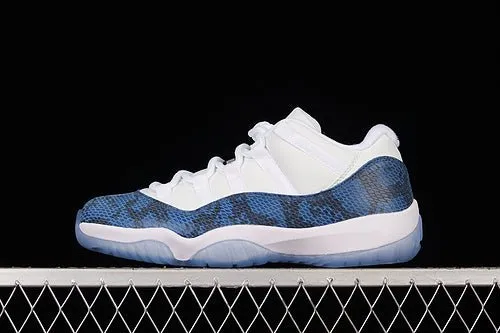 AIR JORDAN 11 RETRO LOW NAVY SNAKESKIN 2019 WHITE/BLACK