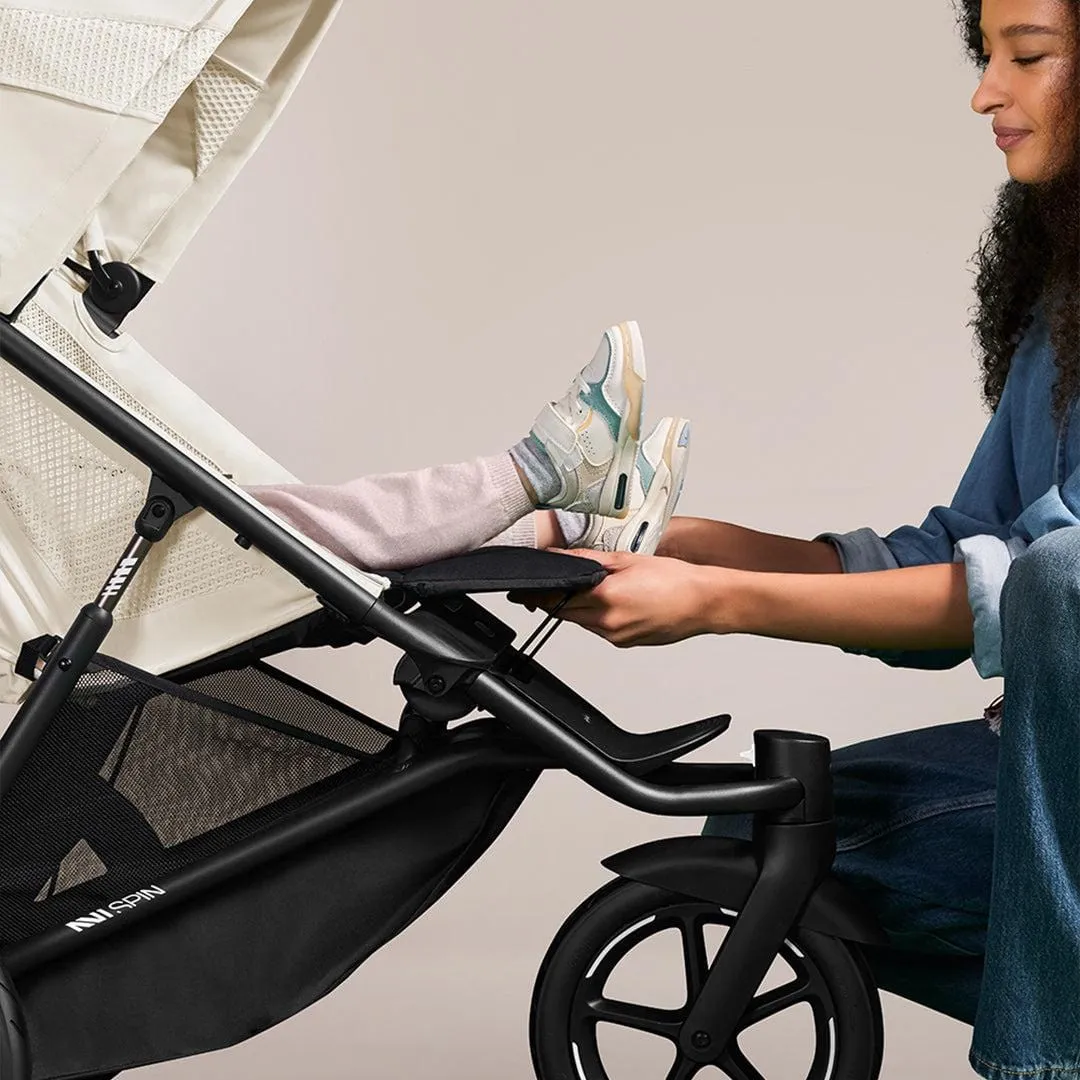 Cybex Avi Spin - Moon Black