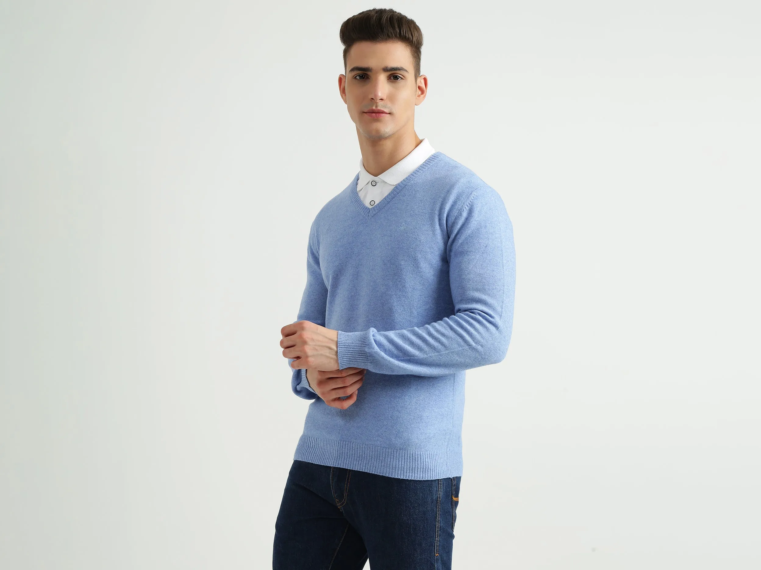 Mens V-Neck Solid Sweater