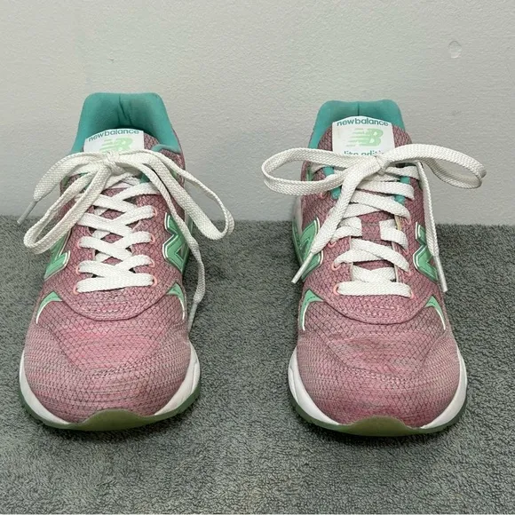 New Balance Elite Edition 580 Rev Lite Sneakers