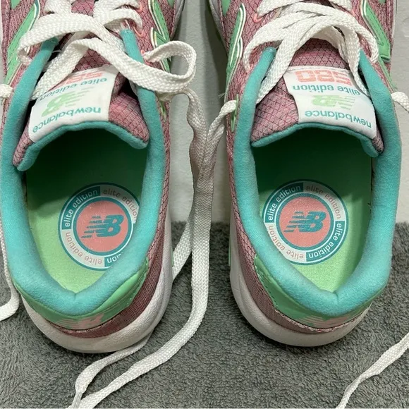New Balance Elite Edition 580 Rev Lite Sneakers