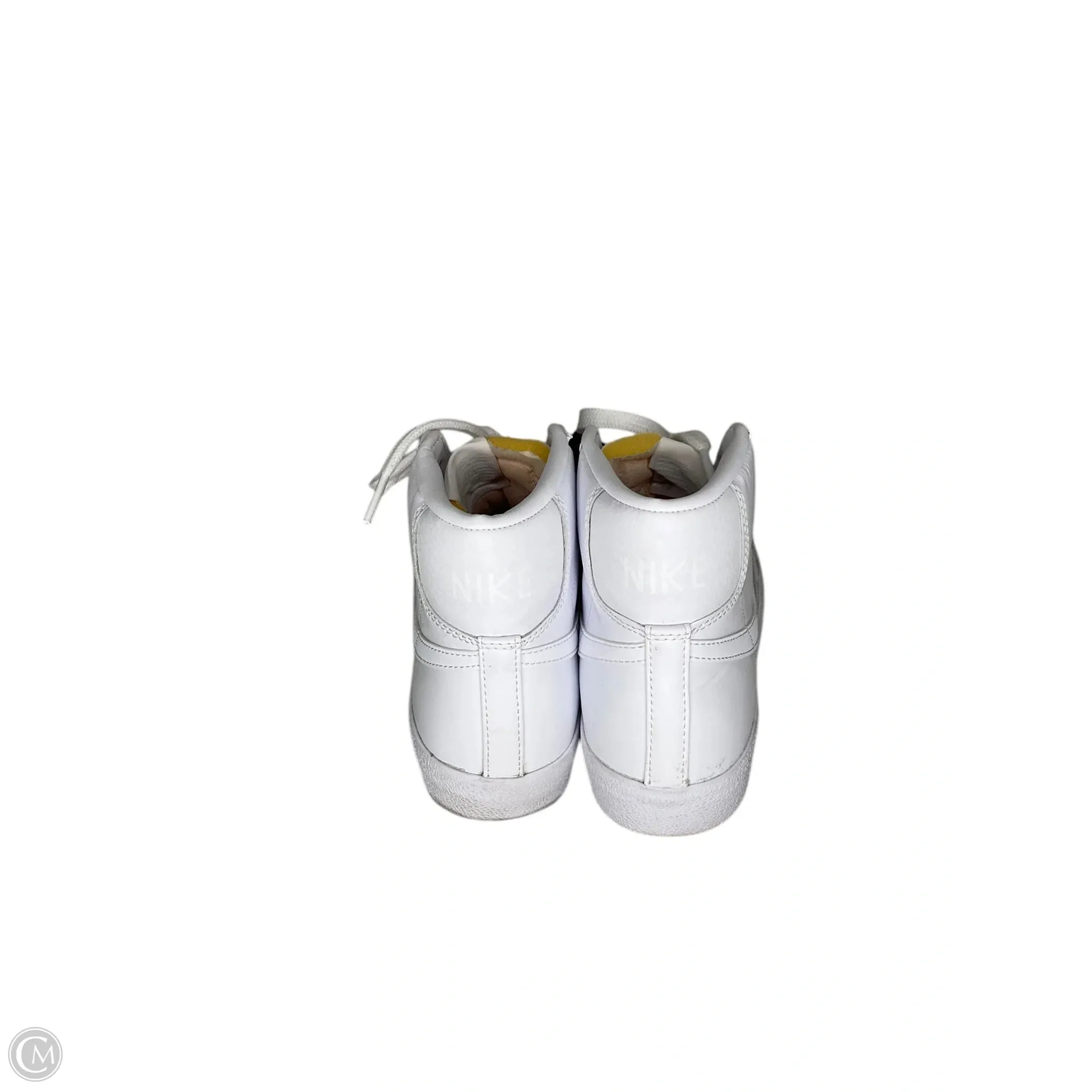Shoes Sneakers By Nike In White, Size: 7.5