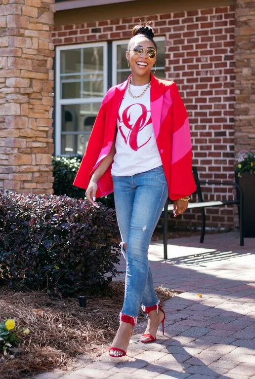 Spread Love Tee